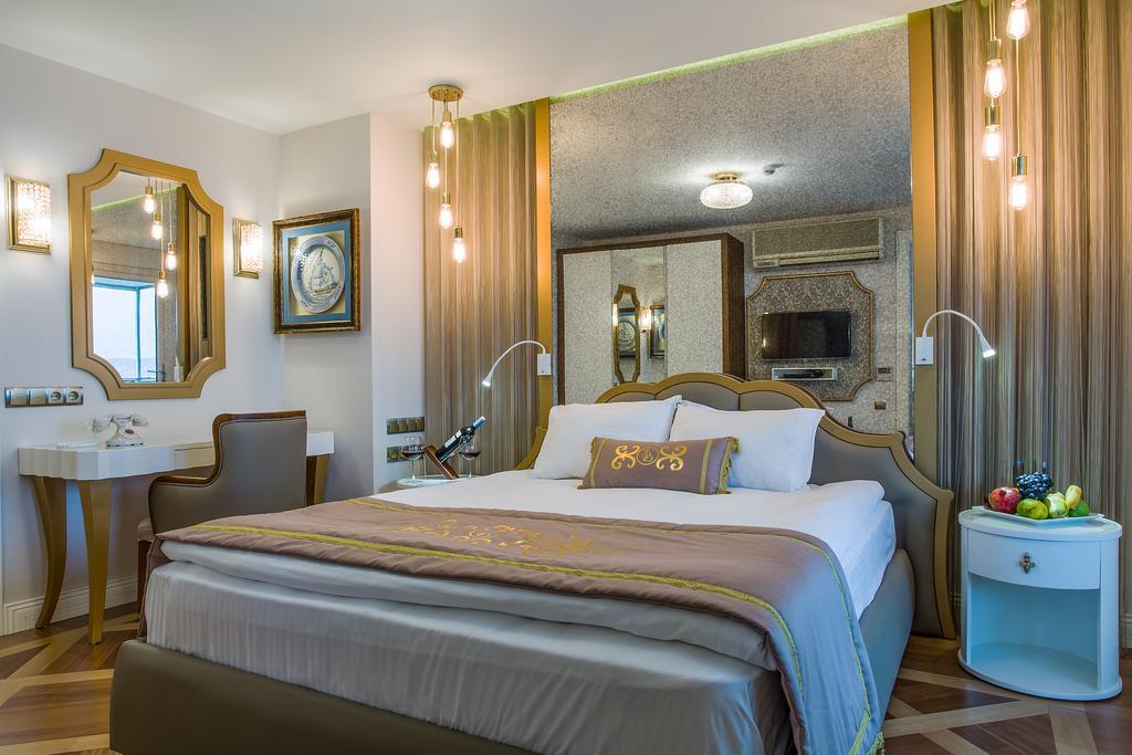 Izmir Palas Hotel Szoba fotó